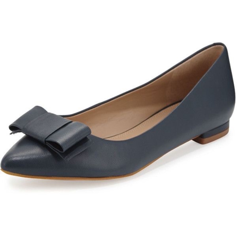 Andrew Stevens | Bow Detailed Pointed Toe Flats